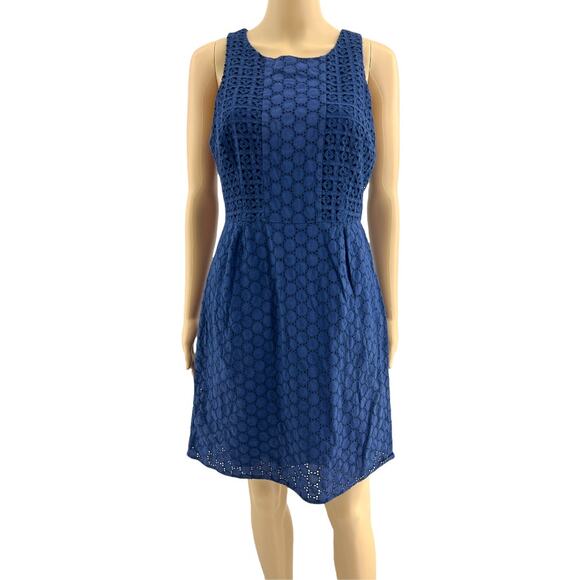 Old Navy US 6 Blue Eyelet Lace A Line Mini Dress - Picture 1 of 5